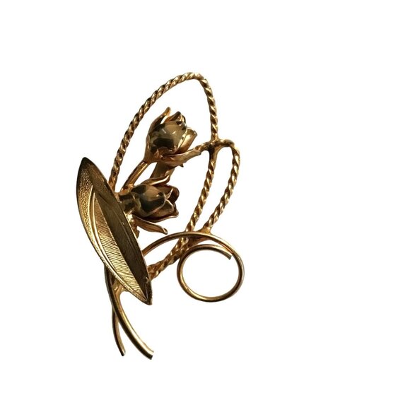 Vintage Gold-Tone Floral Brooch Pin With Leaf & Twisted Wire Design - Picture 2 of 6